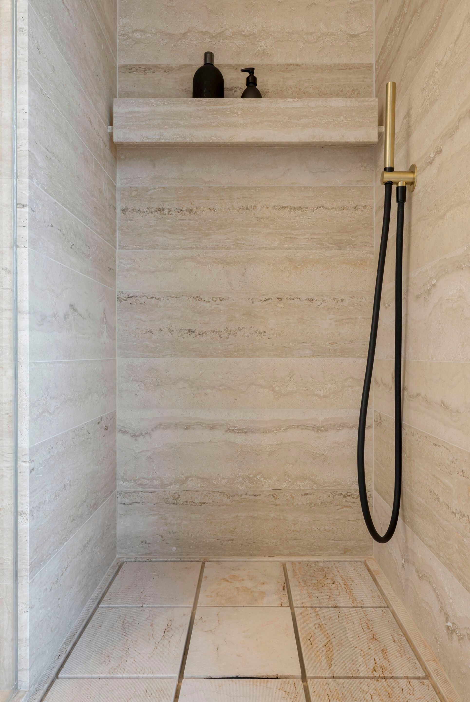 Extremoz мраморный квадратный поддон для душа Maami Home TILED ARCH-00102007 - Вид №1