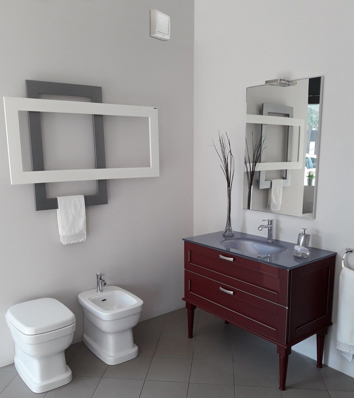 Спиральный вытяжной вентилятор с настенным демпфером First Corporation вентиляция ARCH-00125311 - Вид №3