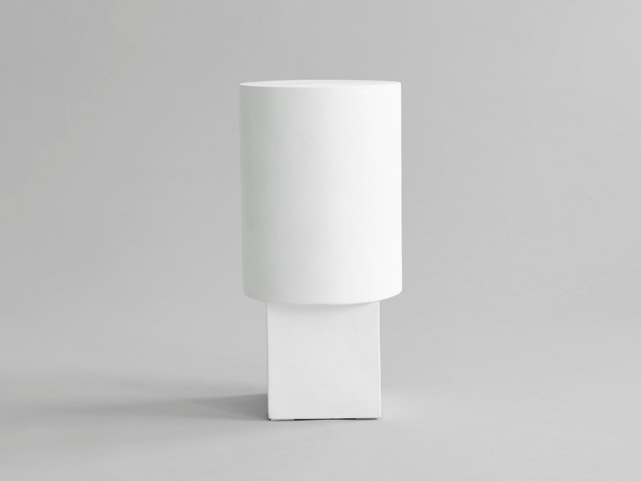 Круглый журнальный столик из волокнистого бетона 101 Copenhagen COLUMN ARCH-00141605