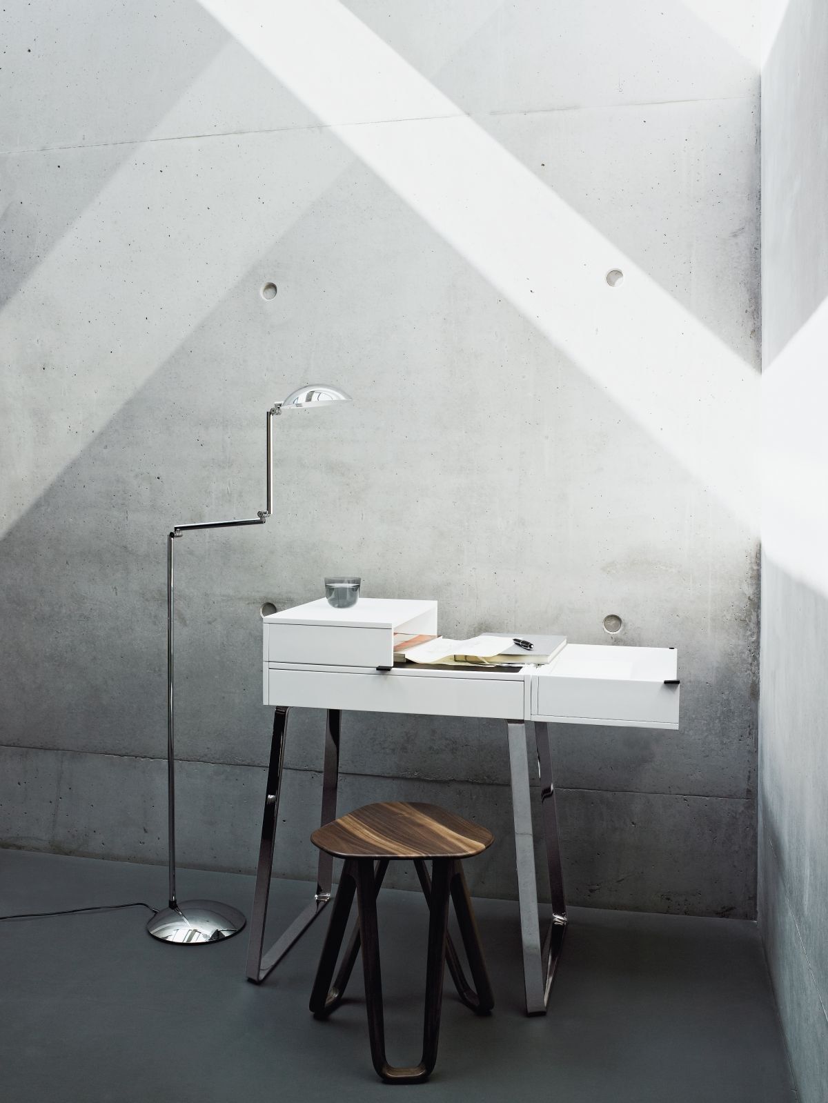 Регулируемая металлическая напольная лампа Classicon Orbis ARCH-00064105 - Вид №6