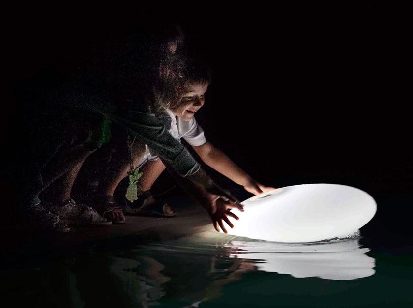 Martinelli Luce Напольный или плавающий полиэтиленовый светильник Gloulglou pol 822 - Вид №3