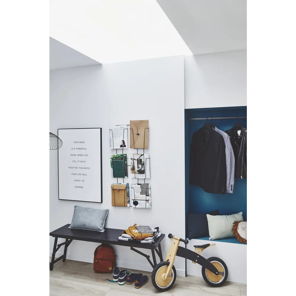 Краска для стен в коридоре и офисе Luxens моющаяся матовая белая база А 250 мл STLM-2008797 - Вид №4