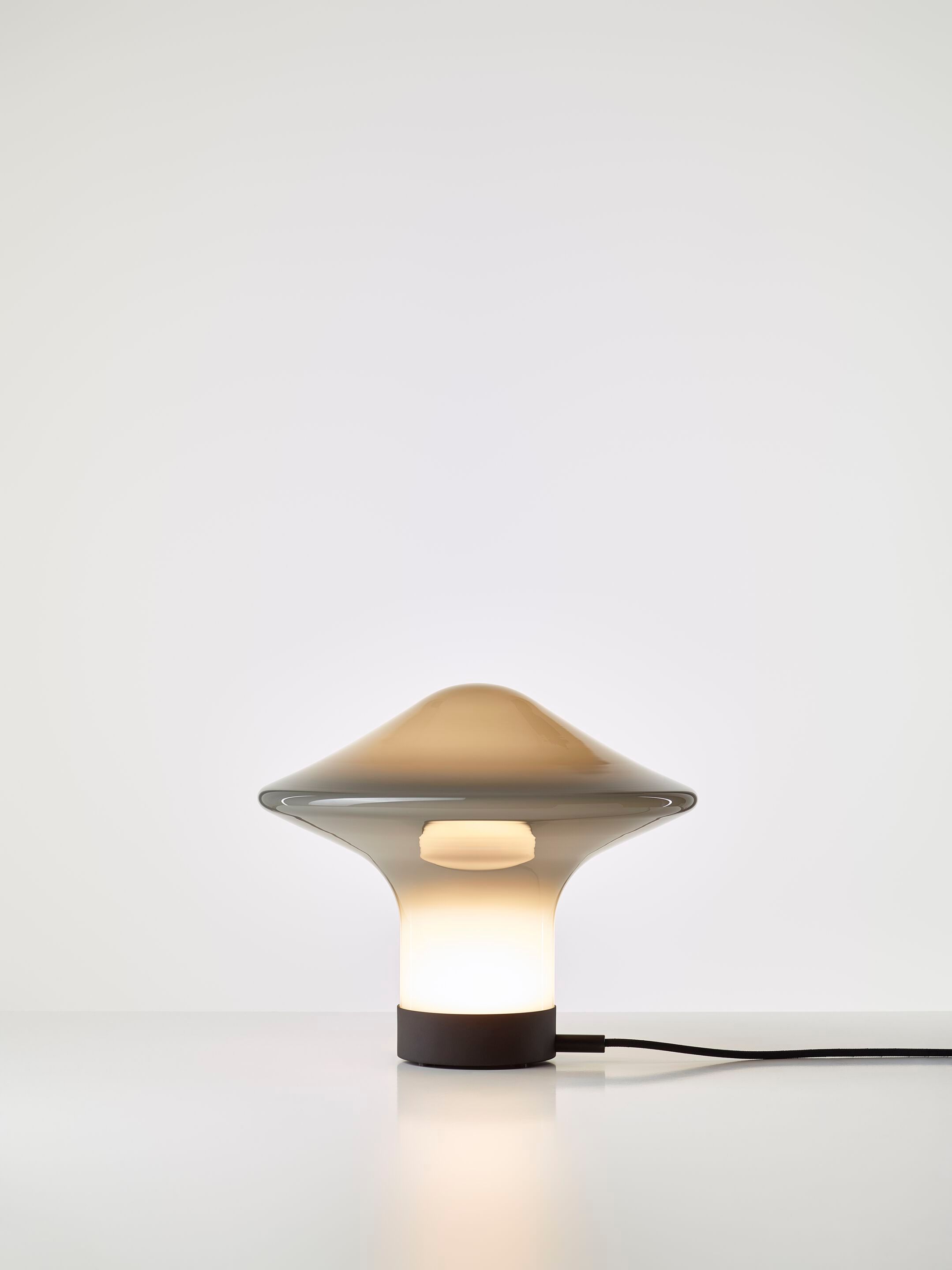 Светодиодная настольная лампа из опалового стекла с диммером BROKIS Волчок ARCH-00065331 - Вид №5