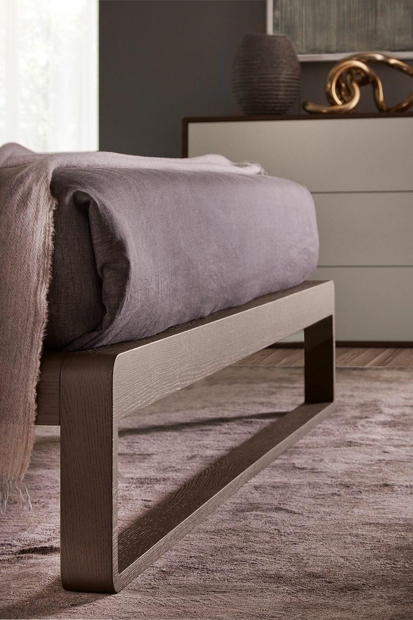 OLIVIERI Двуспальная кровать из дерева с мягким изголовьем Martin sun-id-1449700 - Вид №3