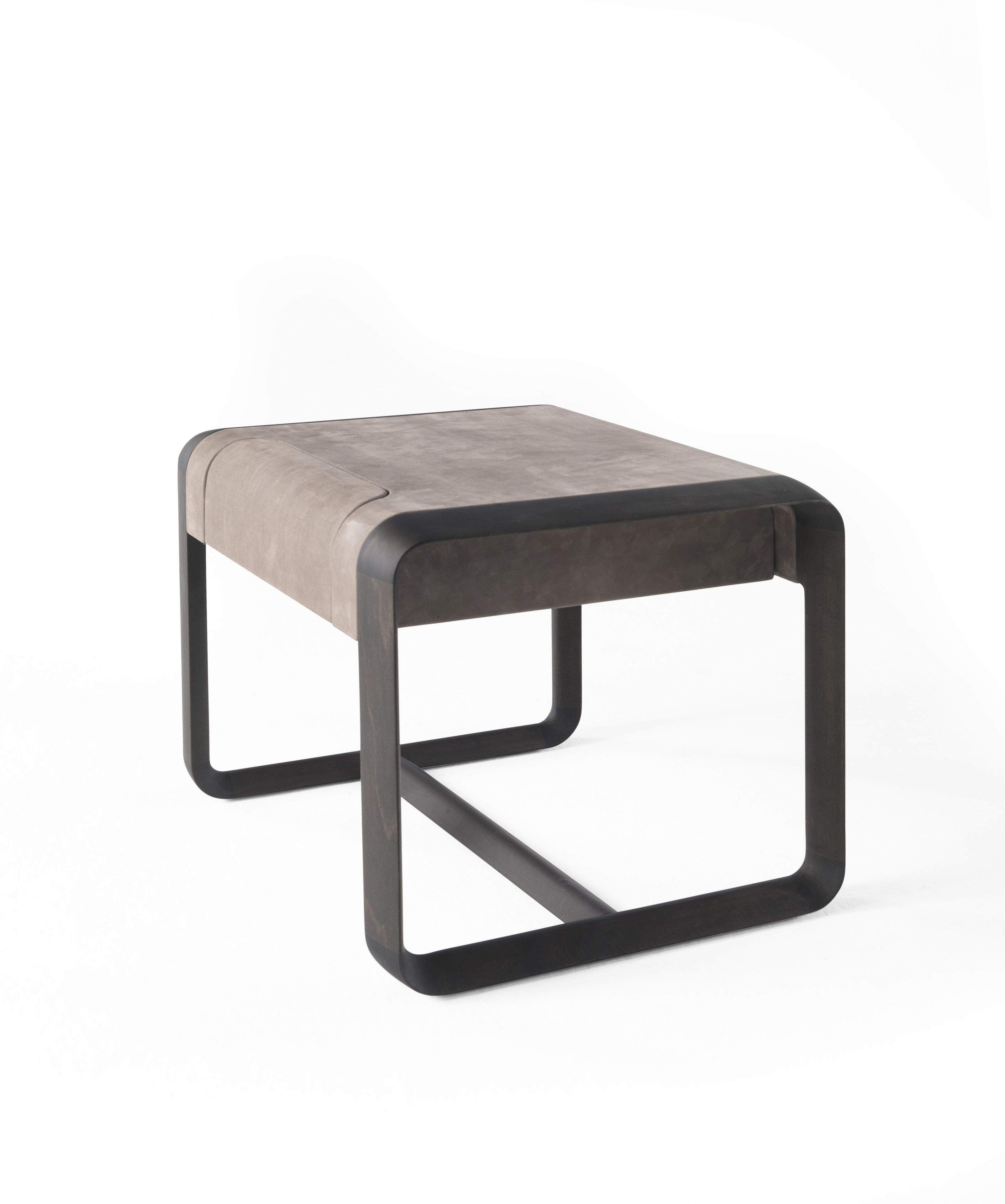 Тумбочка из нубука с ящиками Gianfranco Ferré Home Wynwood ARCH-00127425 - Вид №2