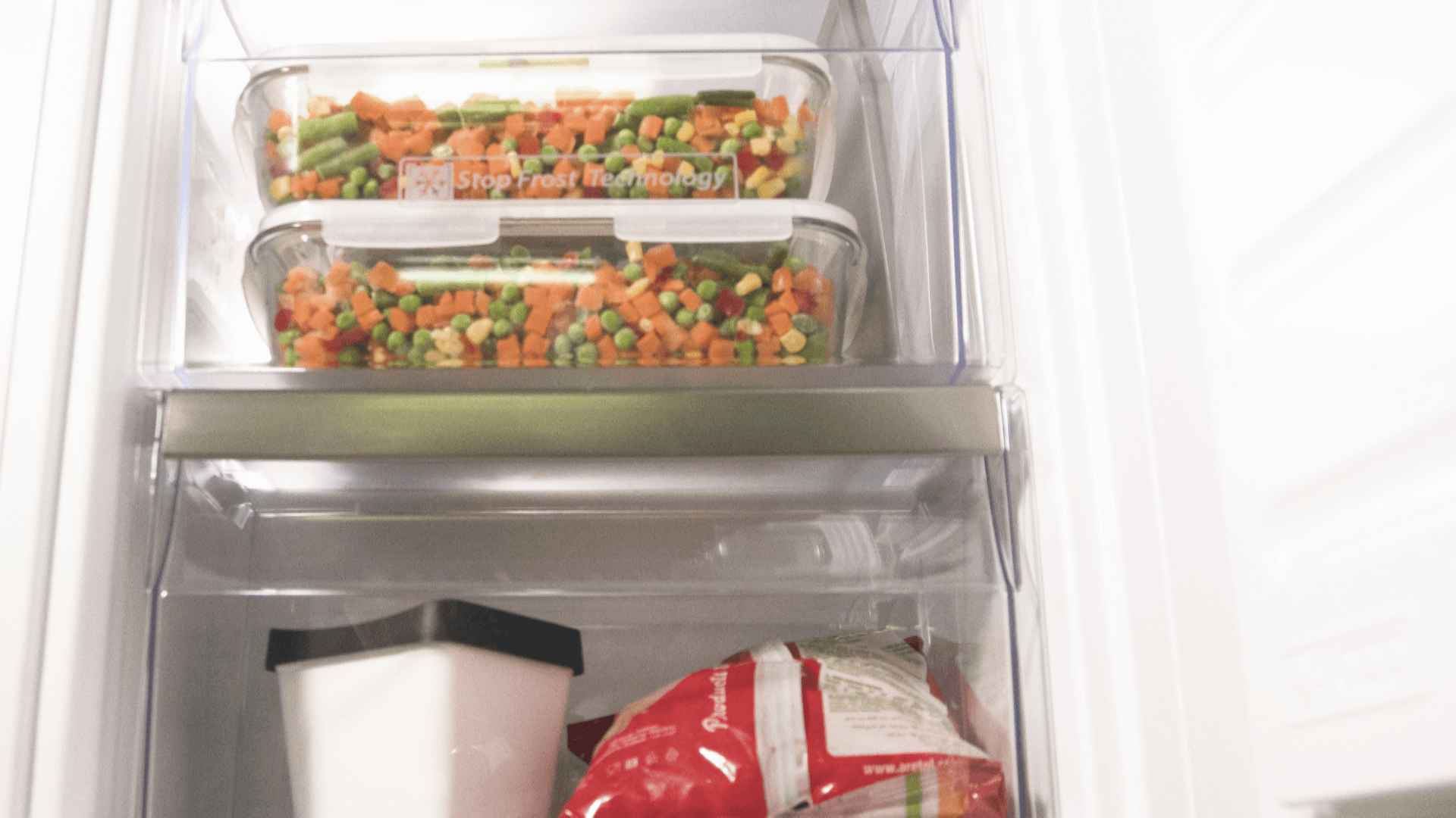 ART 9813/A++ SFS Встраиваемые холодильники / высота 193,5 см. объем 310 л. (230 л /80 л), 6th sense fresh control - система автоматического контроля и регулирования уровня влажности в холодильном отделении, электронное управление с сенсорным управлением Santreyd  - Вид №6