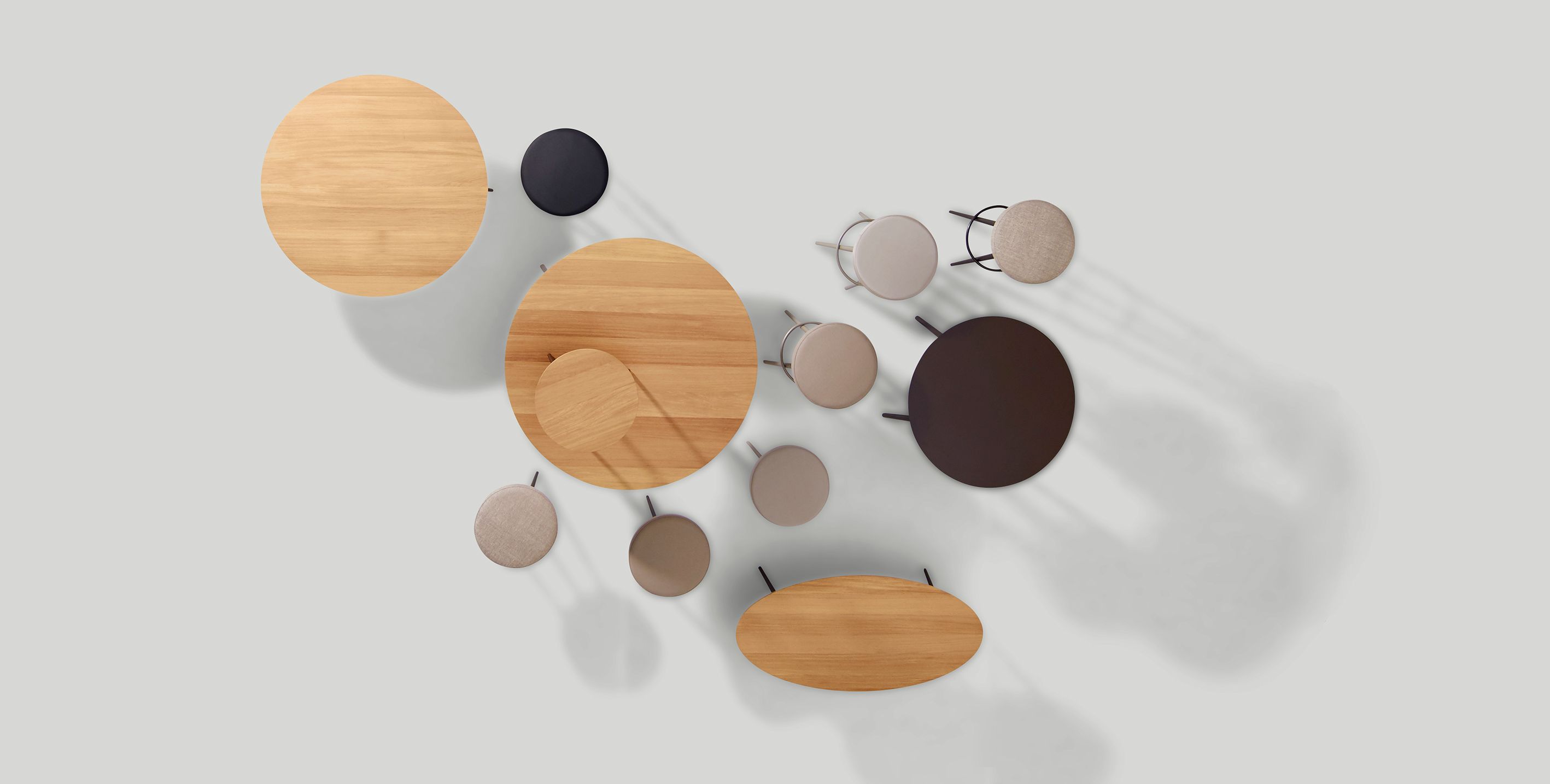 Круглый садовый журнальный столик из дерева Bivaq Vint ARCH-00008838 - Вид №1