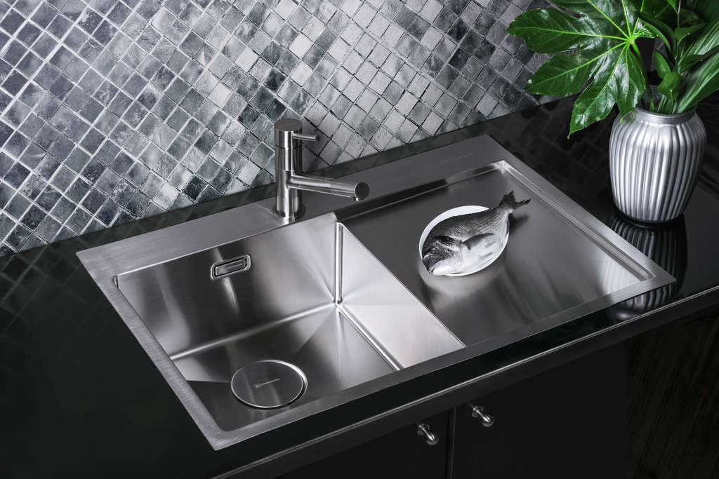 Смеситель для кухни Aogashima C OMOIKIRI 4994245 - Вид №4