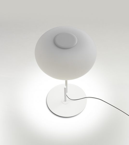 086303 Настольная лампа S белая Marset Vetra  - Вид №2