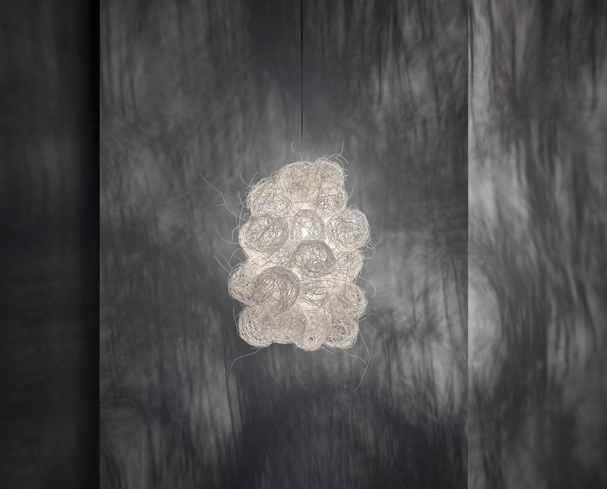 Светодиодный подвесной светильник из нержавеющей стали A-Emotional Light Blum ARCH-00150372 - Вид №1