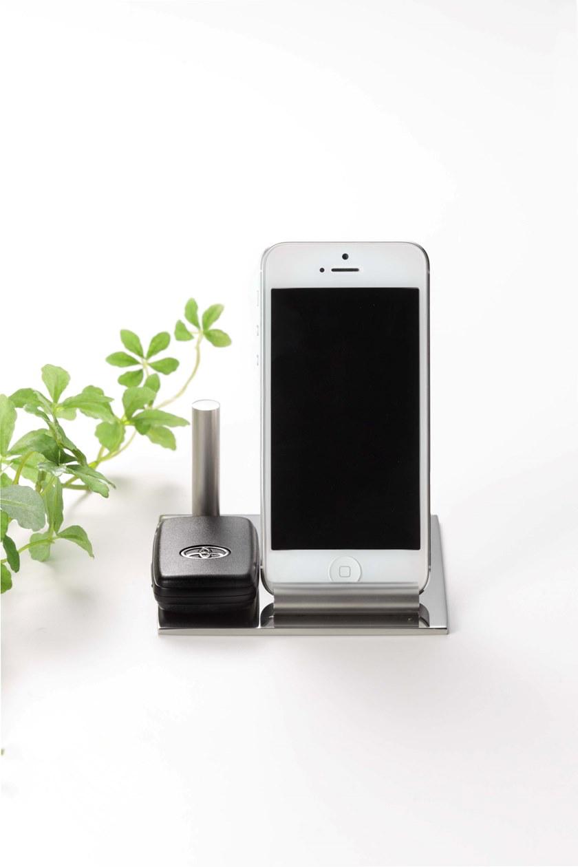 TAKEDA DESIGN PROJECT Поддержка смартфонов и планшетов Primario Pm20 - Вид №1