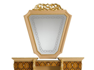 Настенное зеркало в рамке