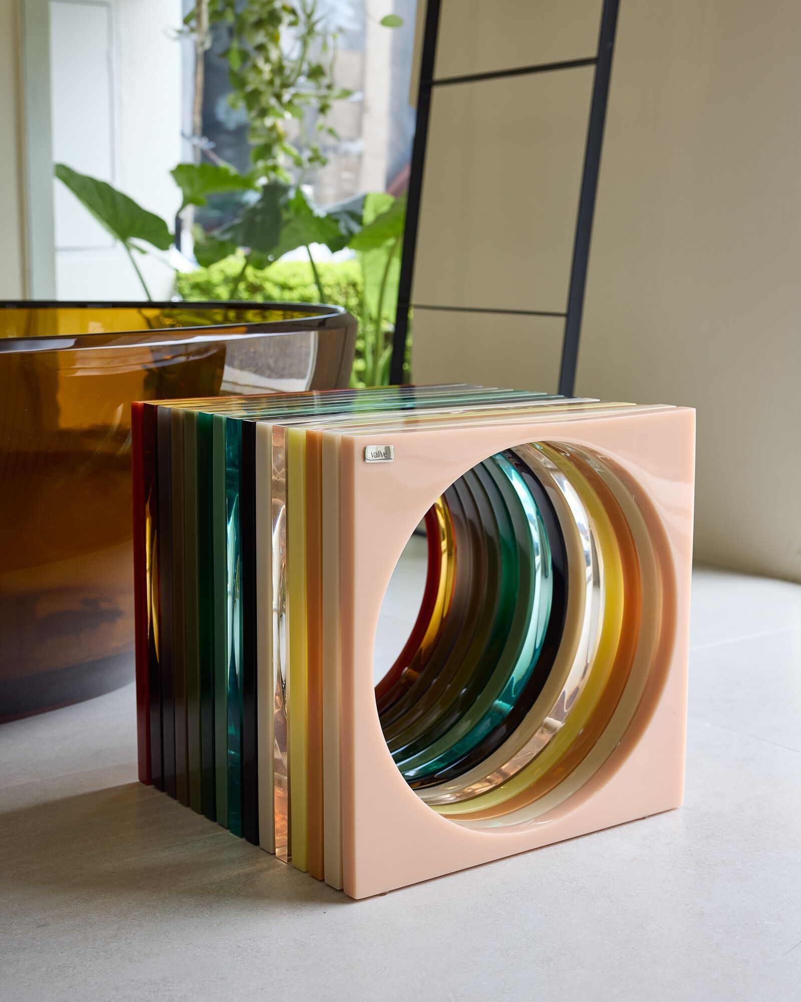 Стул для ванной из смолы Vallvé Tomos ARCH-00104543 - Вид №2