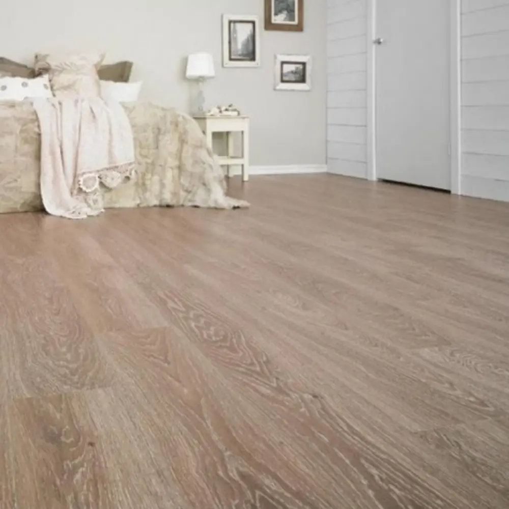 93860626 Ламинат Woodstyle Дуб Близзард 33 класс толщина 8 мм с фаской 2.16 м² STLM-0594850