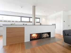 Стальной дровяной камин