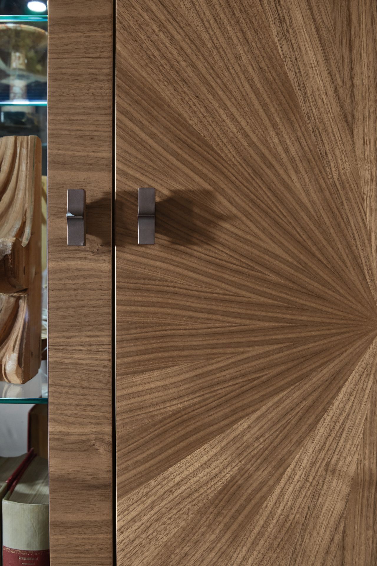 Витрина из дерева и стекла со встроенным освещением Hurtado Evolution ARCH-00135549 - Вид №2