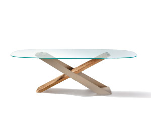 Обеденный стол из дерева и стекла