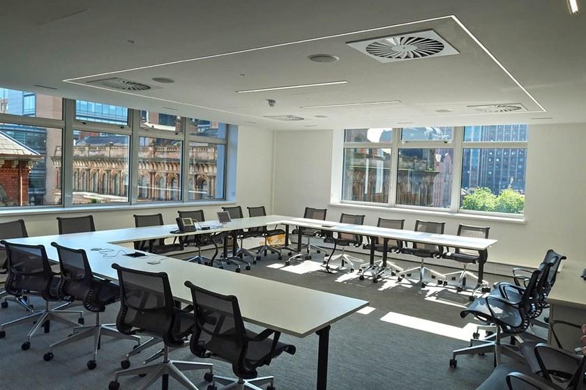 iGuzzini Линейный световой профиль с системой RGB Underscore sun-id-1417927 - Вид №6