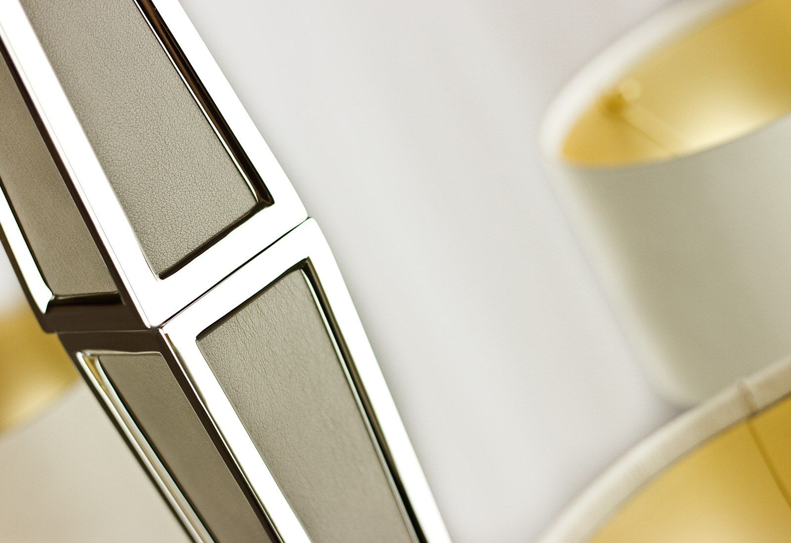 Металлическая люстра Abrissi Piramide ARCH-00149464 - Вид №7