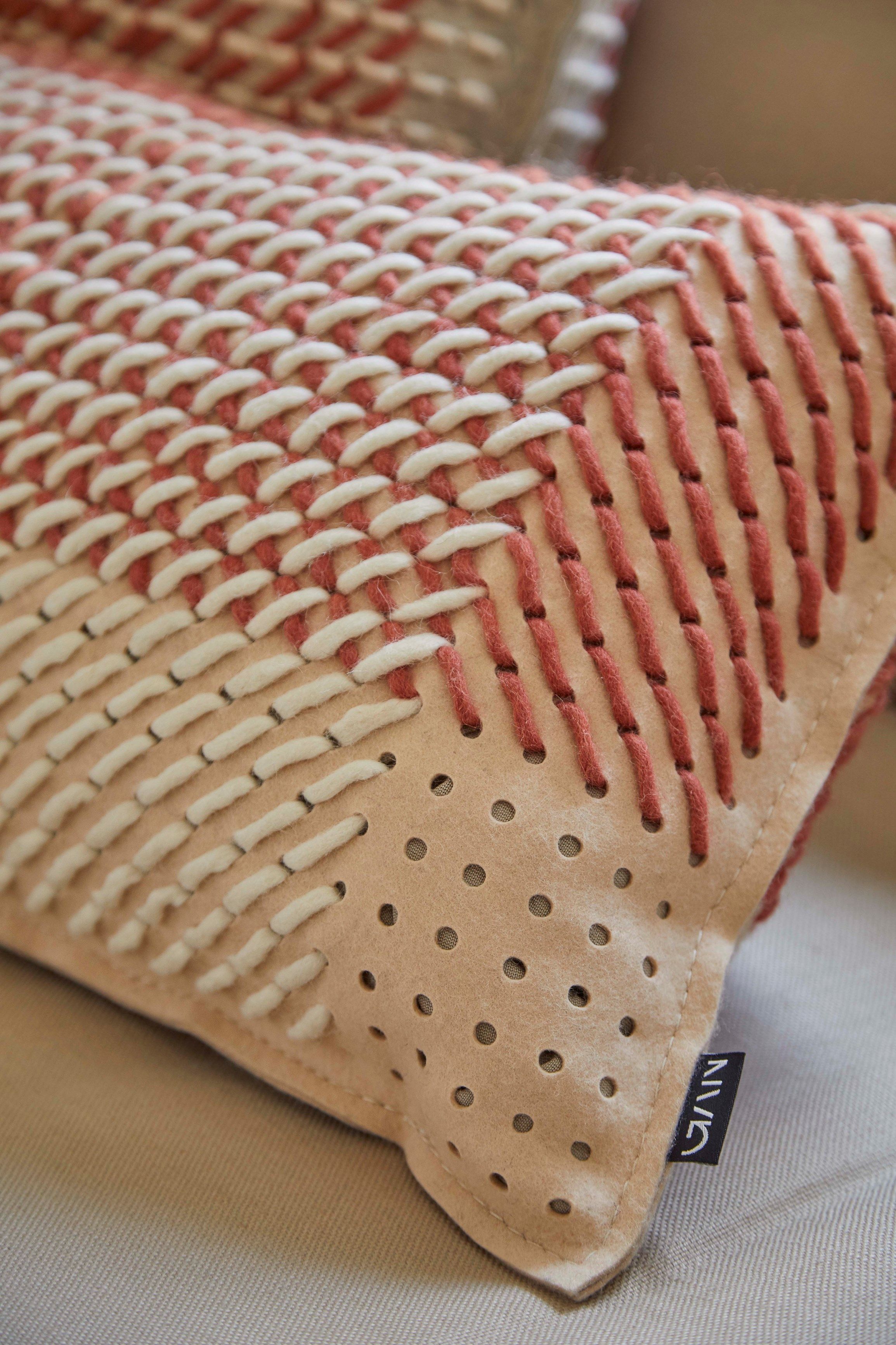 Прямоугольная подушка из ткани GAN Canevas Geo ARCH-00079729 - Вид №4