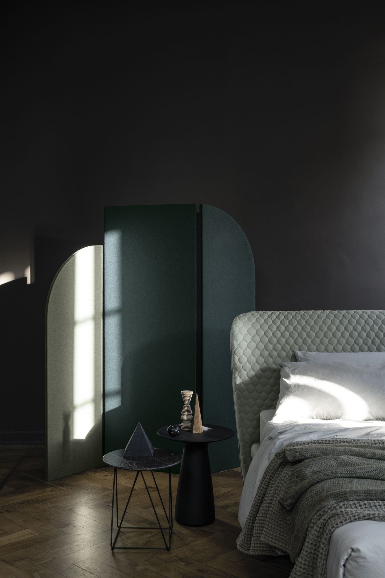 Двуспальная кровать из ткани Bolzan Corolle ARCH-00024236 - Вид №8