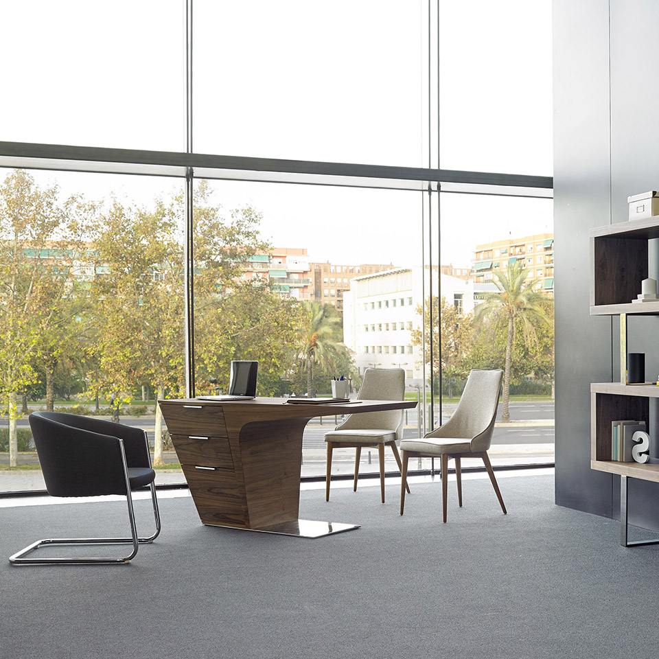 Кресло D867 от Angel Cerda черное ANGEL CERDA ДИЗАЙНЕРСКИЕ 146922 Черный  - Вид №1