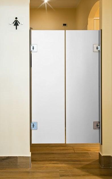 GES Group Распашная дверь из hpl sun-id-1391145 - Вид №2