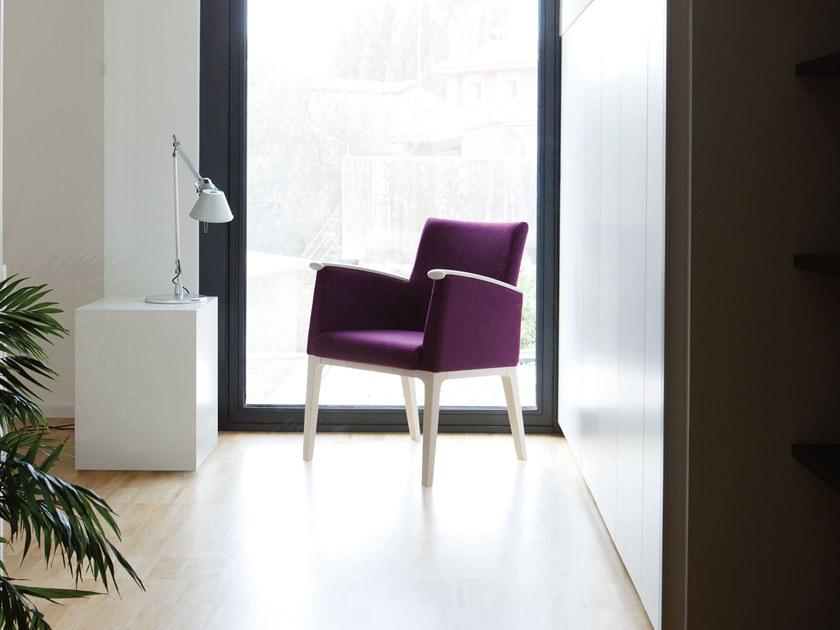 PIAVAL Кресло из ткани с подлокотниками Mamy | health & care 61-13/5f ~ 61-13/5fn - Вид №7