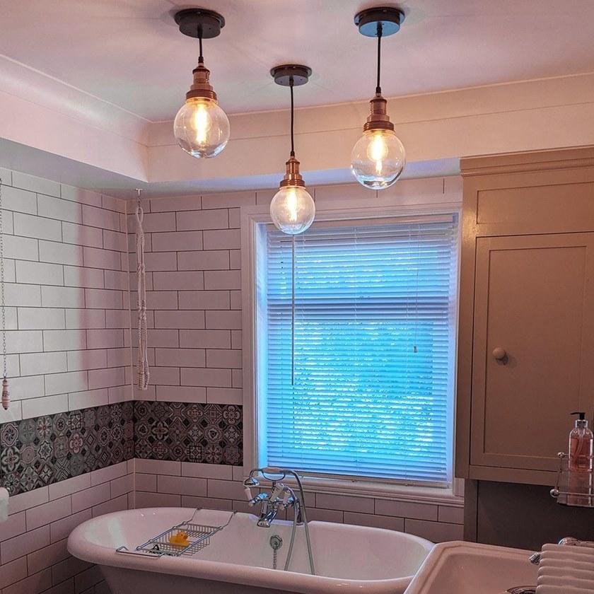 Industville Подвесной светильник для улицы из латуни и стекла Brooklyn Br-ip65-p-bh-br-glg - Вид №1