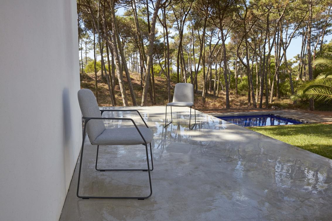 Обеденный стул белый морская кожа белый Manutti Loop MNST80 - Вид №7