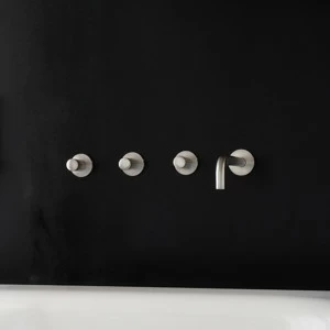 Оно. 90 62. Настенный миксер для летучей мыши. Quadrodesign