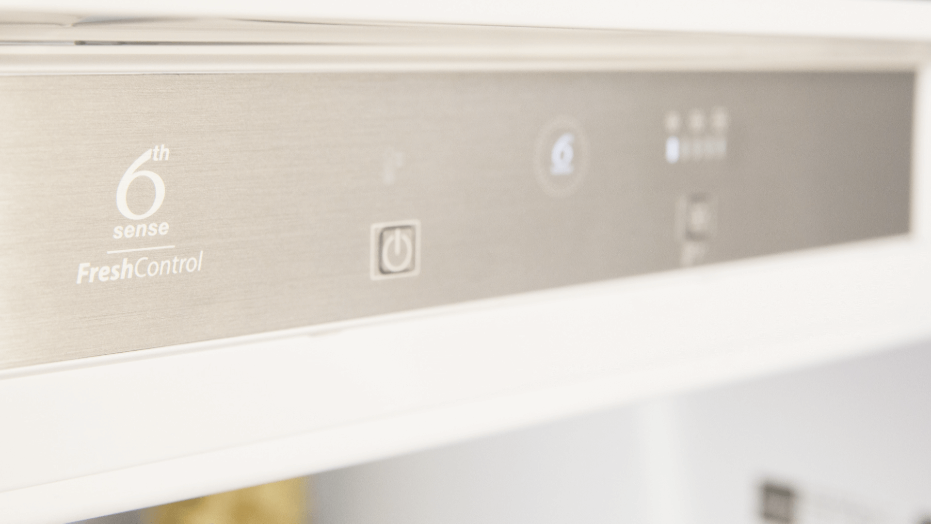 ART 9813/A++ SFS Встраиваемые холодильники / высота 193,5 см. объем 310 л. (230 л /80 л), 6th sense fresh control - система автоматического контроля и регулирования уровня влажности в холодильном отделении, электронное управление с сенсорным управлением Santreyd  - Вид №3