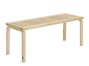 Деревянная скамья