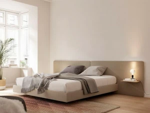 TREKU Двуспальная кровать из ткани с мягким изголовьем Lota