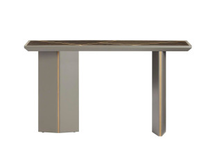 Прямоугольная консоль