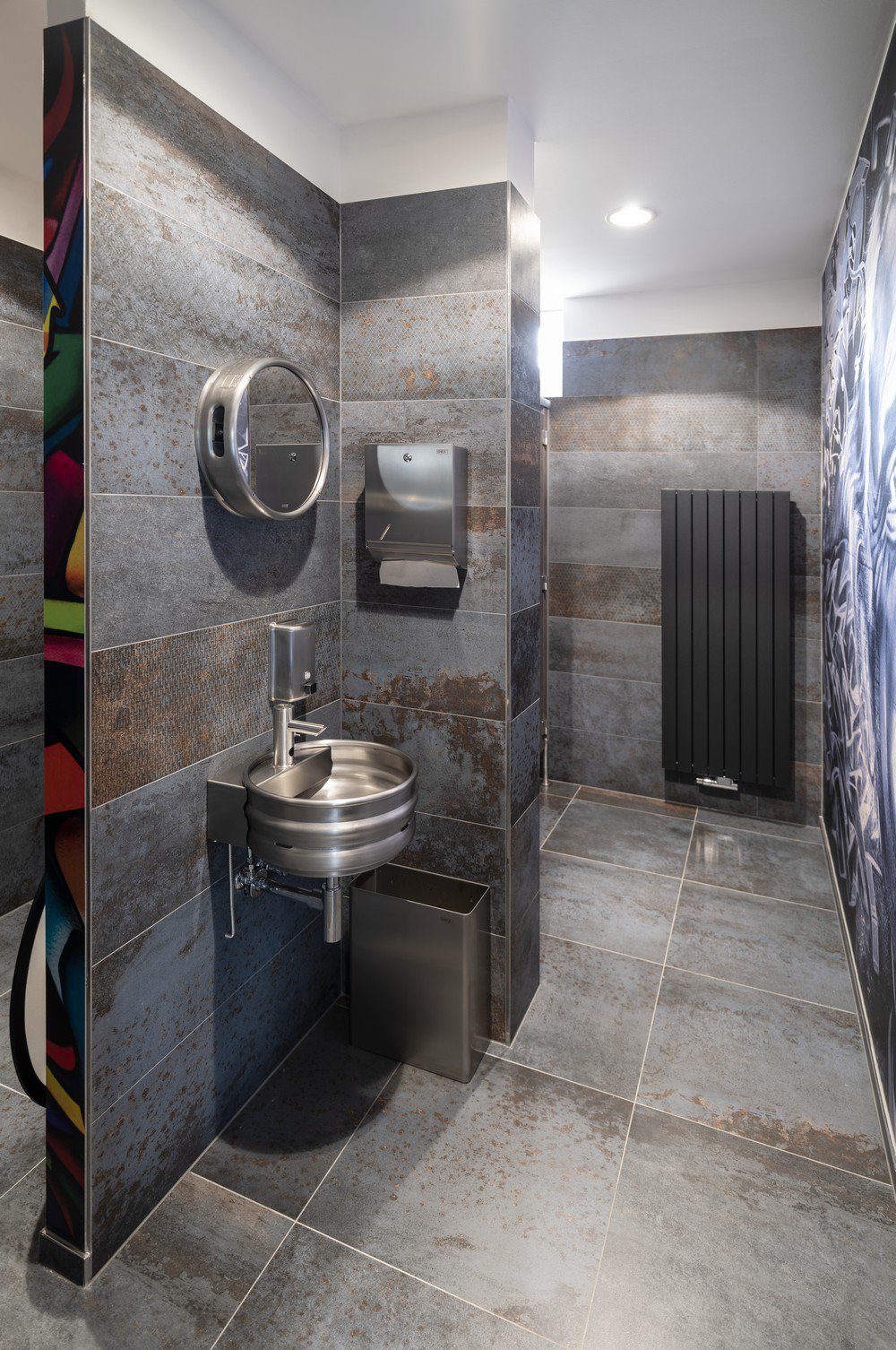 91105 Нержавеющий писсуар KEG с инфра-красным устройством смыва, 6 В SANELA  - Вид №3