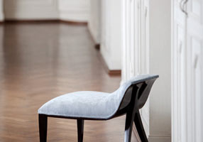 Gentry Home Туалетный столик Melrose из массива красного дерева  Гавана GH102885  - Вид №1