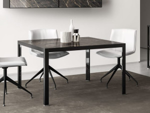 Квадратный стол для совещаний в Laminam®