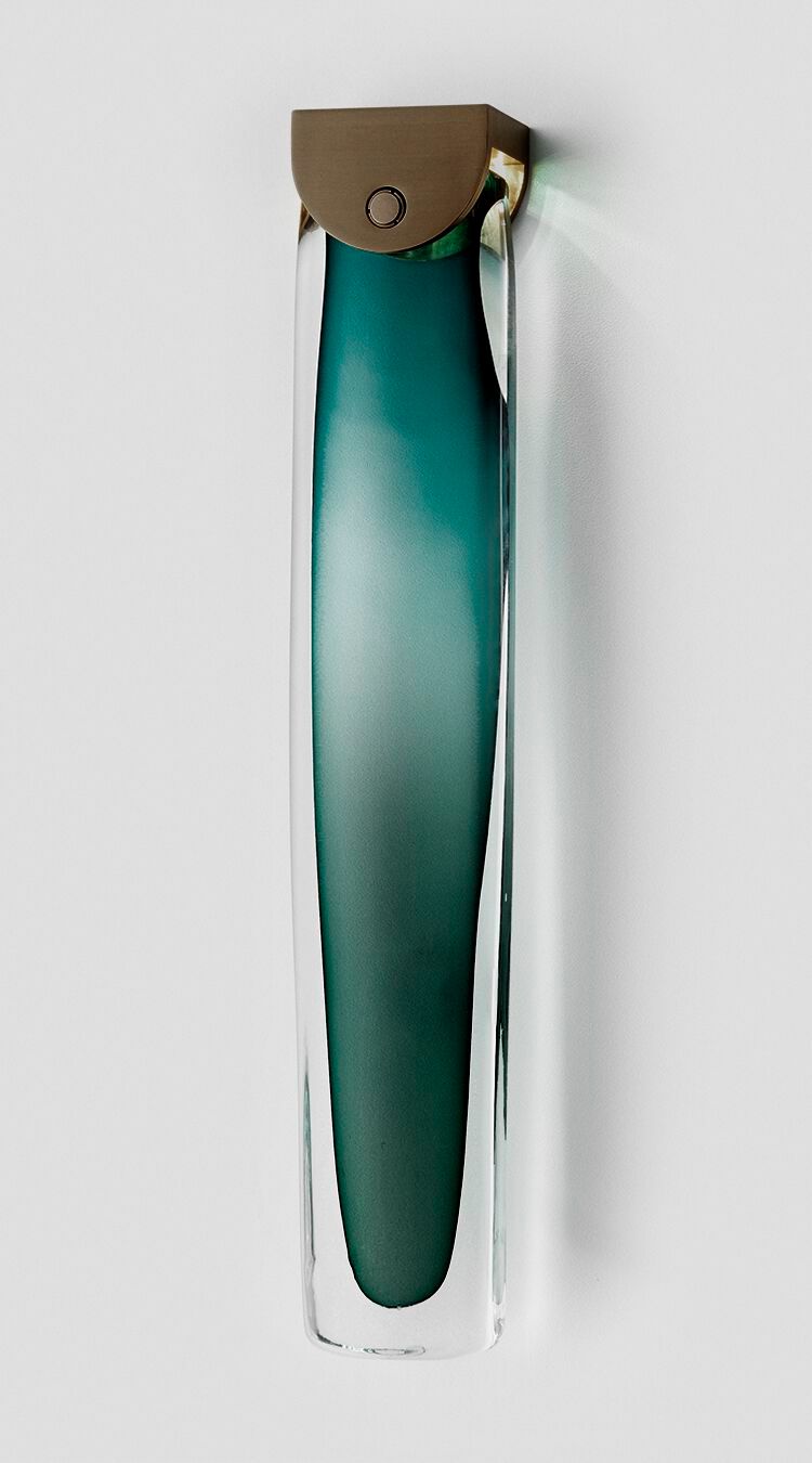 Стеклянный светодиодный настенный светильник Articolo Studios SLAB ARCH-00086971 - Вид №1