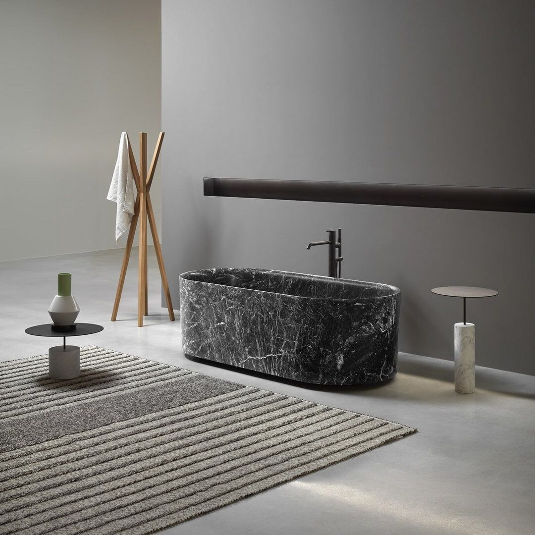 Овальная ванна в центре комнаты из мрамора Antoniolupi NEBULA ARCH-00125610 - Вид №2