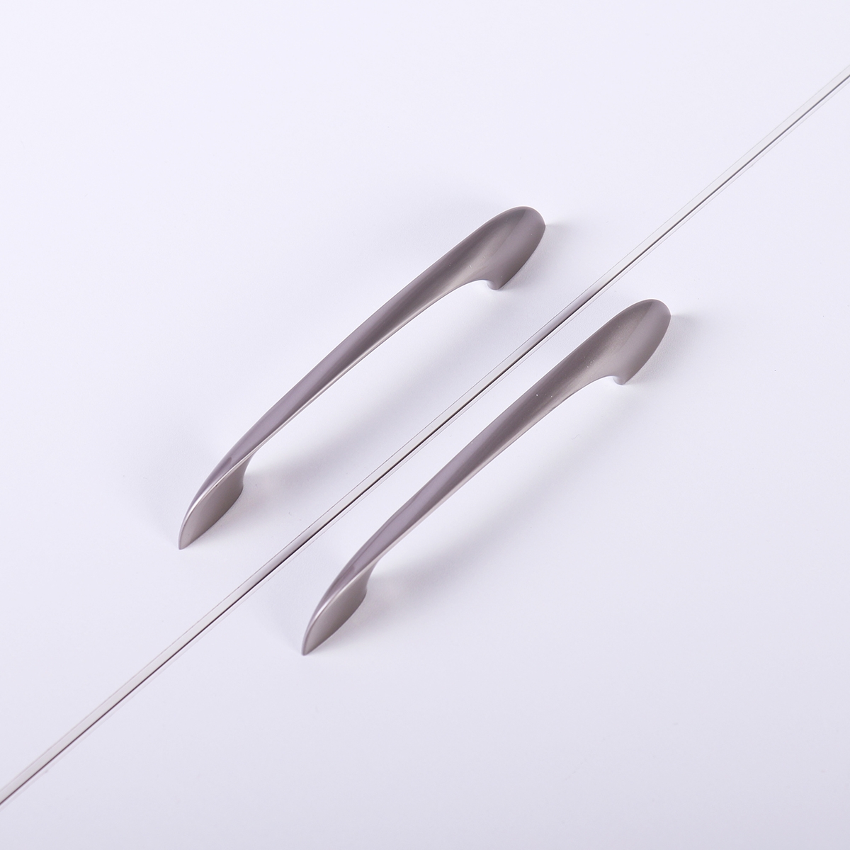 Мебельная ручка  Рейлинг, 11x148x23 мм, никель LJPS0181 Public Steel Россия  - Вид №3