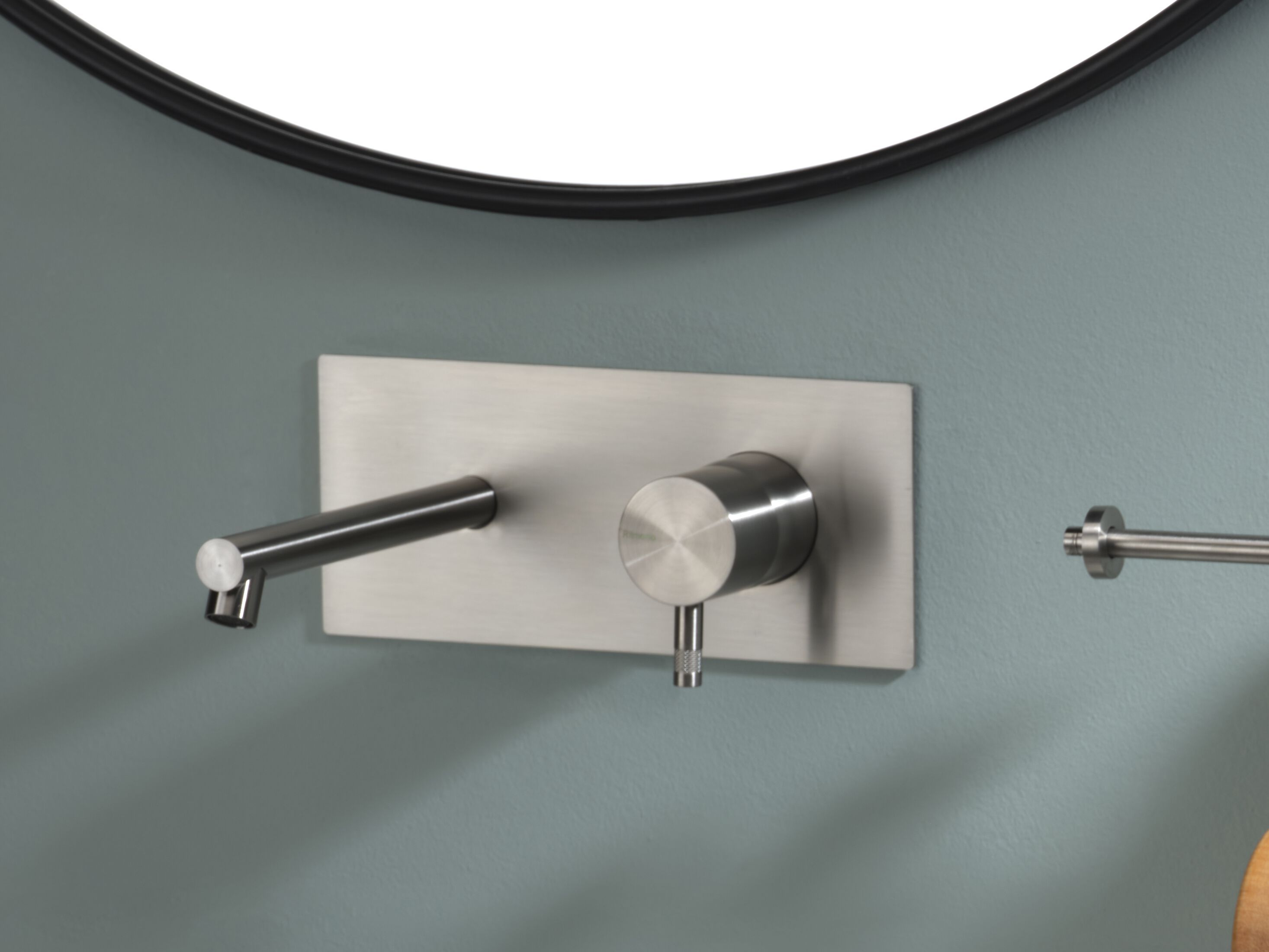 Однорычажный смеситель для раковины из нержавеющей стали Ritmonio Diametro35 Inox ARCH-00093837