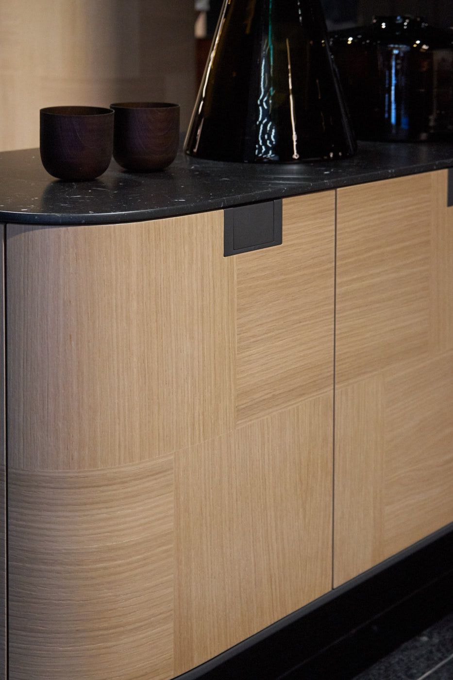 Деревянный шкаф с откидными дверями Maxalto Tesaurus ARCH-00002287 - Вид №1