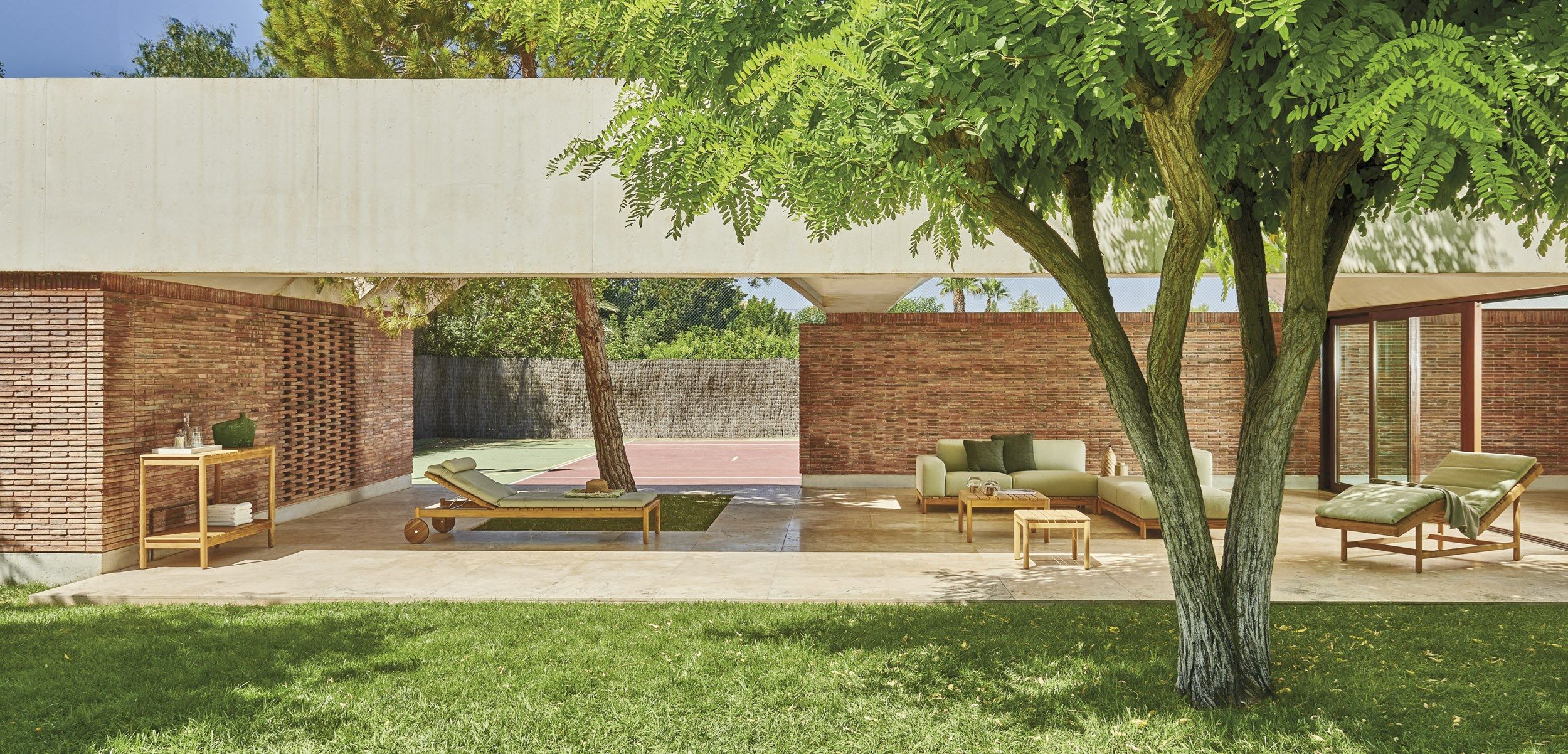 Квадратный стол из тикового дерева Varaschin штрих-код ARCH-00038898 - Вид №5