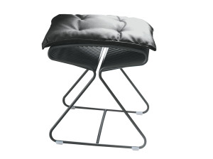 Стальной табурет