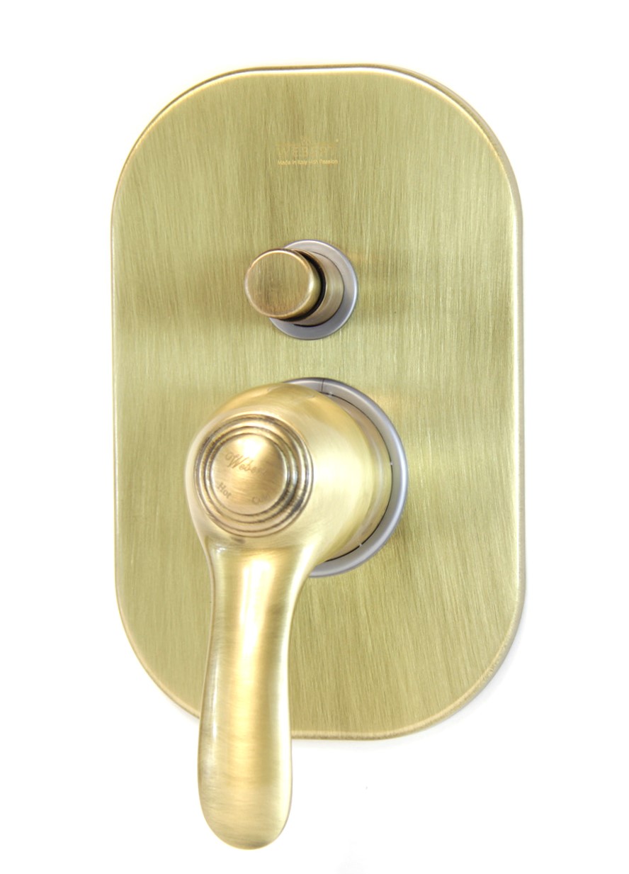 AU860101065 Смеситель для ванны Webert Aurora