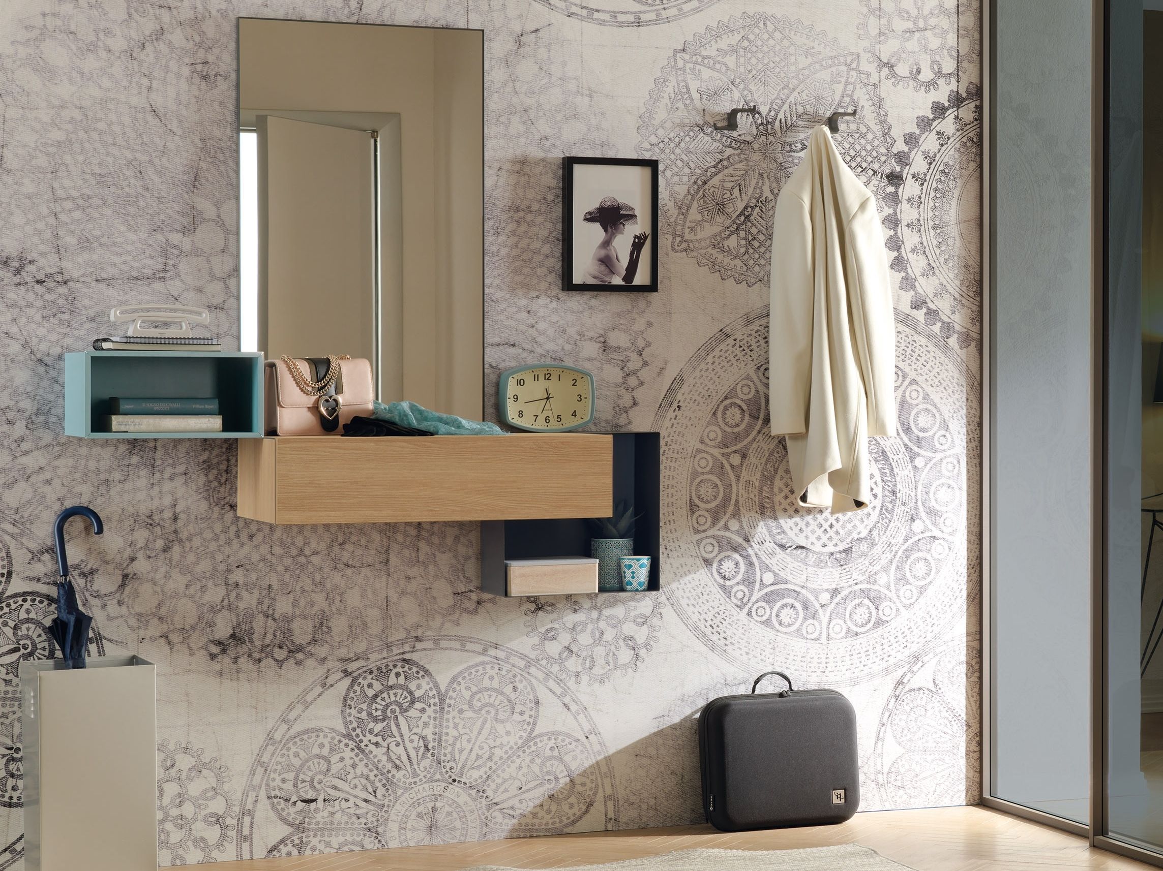 Шкаф от входа до стены Moretti Compact LV208 ARCH-00147897