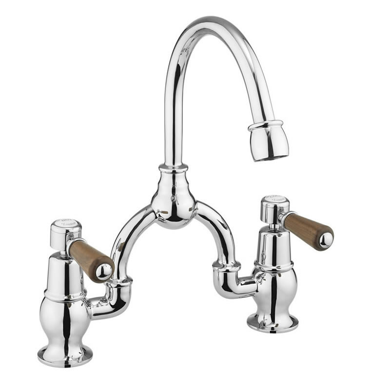 Burlington Смеситель Kensington с двумя отверстиями в форме арки с изогнутым носиком (центры 230 мм) Четверть оборота с черным акцентом KE28-QT BLA  - Вид №3