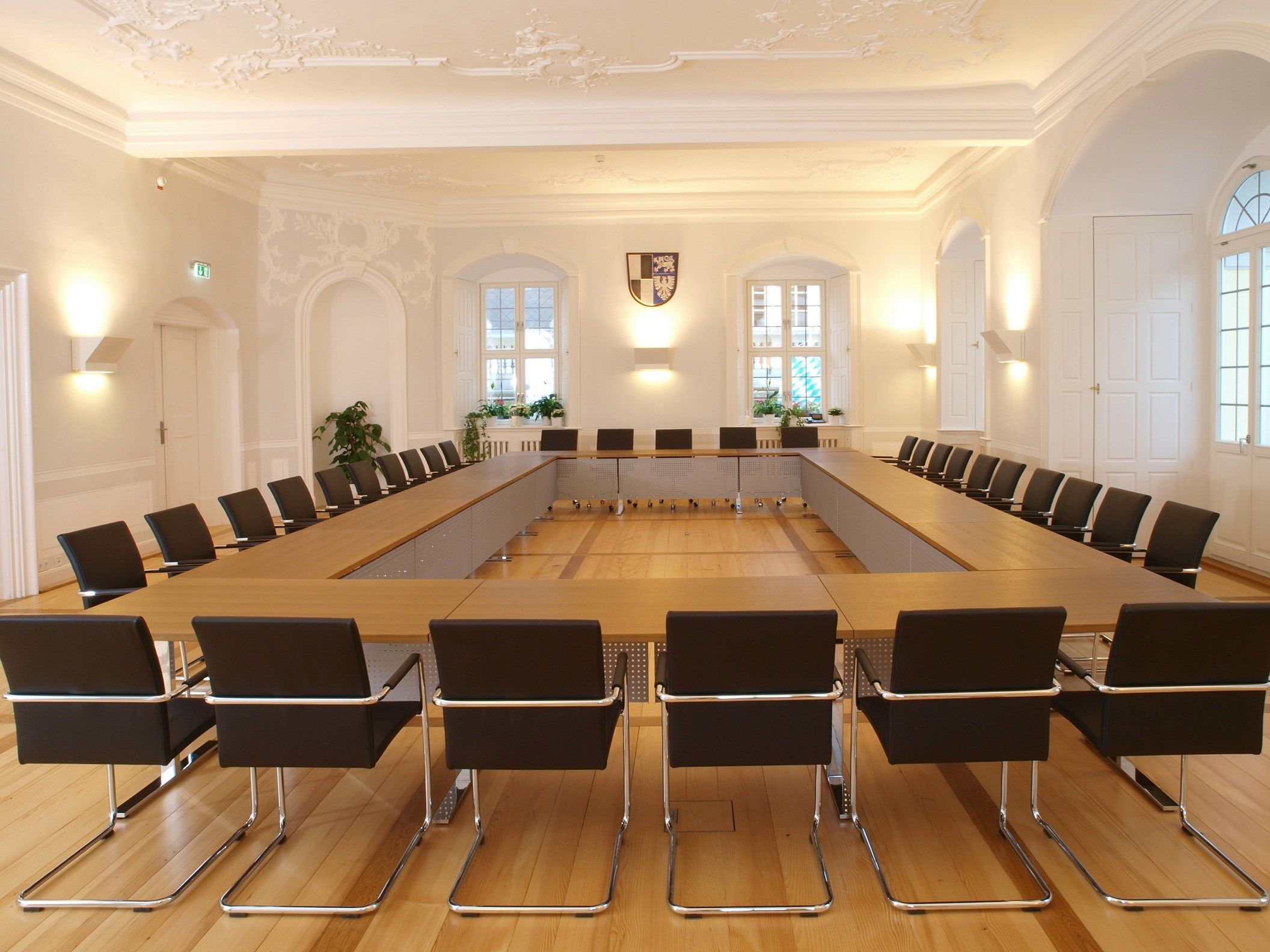 Деревянный модульный стол для совещаний Spiegels .intra ARCH-00097854 - Вид №1