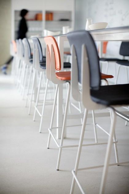 ONDARRETA Высокий кожаный табурет со спинкой Don sun-id-1437675 - Вид №9